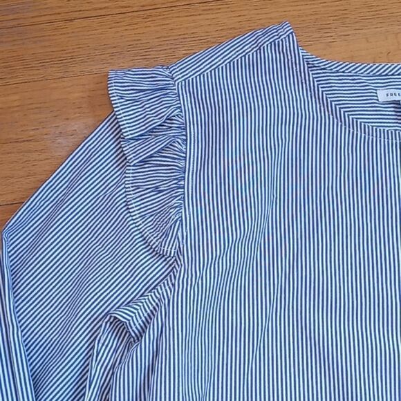Women's Button Shoulder Blouse with Long Sleeves Size S - Picture 4 of 6